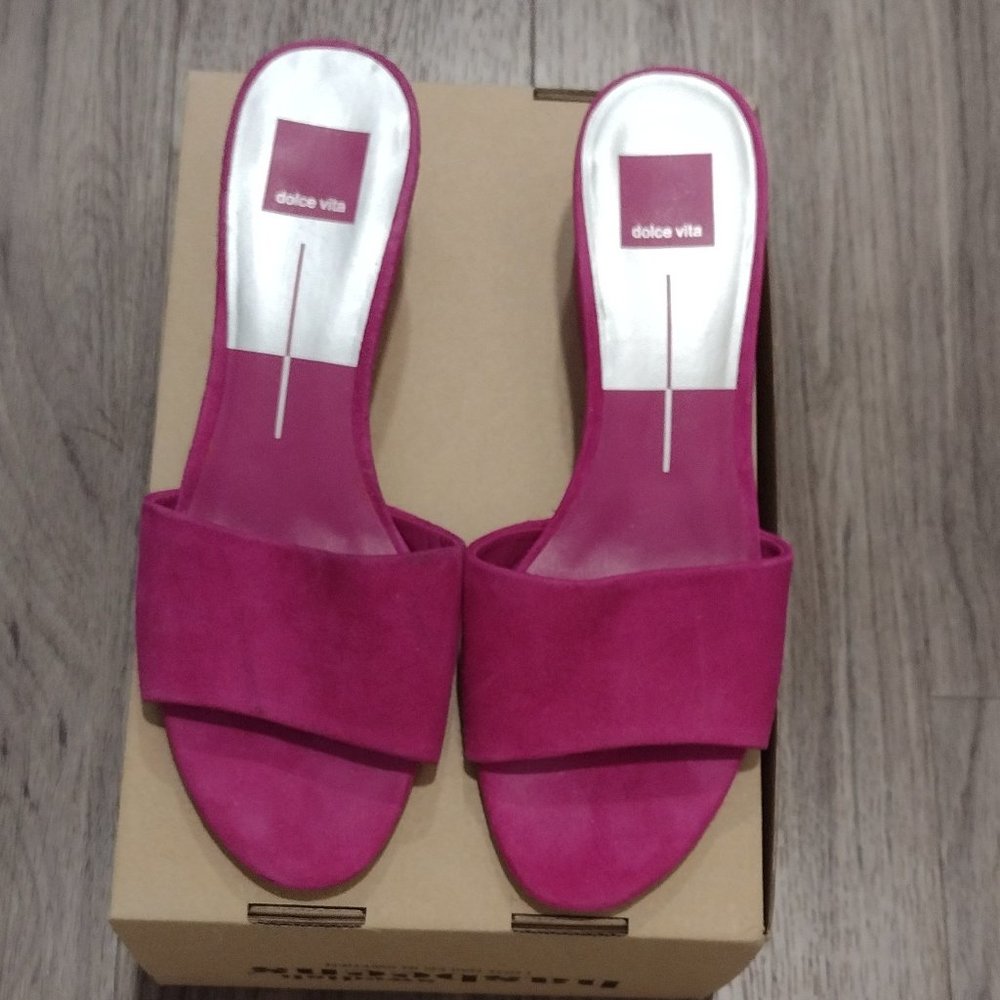 Dolce Vita Suede Sandal Slides in Magenta Pink